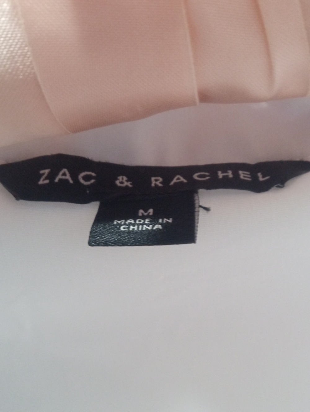 ZAC & RACHEL FITTED BUTTON DOWN - Picture 11 of 12